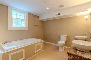 1310 S York Rd, Gastonia, NC 28052 - Photo 21