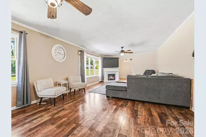3158 Florida Drive, Hendersonville, NC 28792 - Photo 9