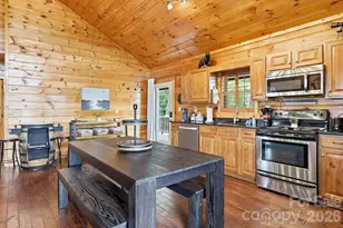 946 140 83 Honeysuckle Ridge, Almond, NC 28702 - Photo 11