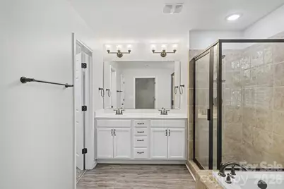 7413 Tupelo Lane, Charlotte, NC 28269 - Photo 23