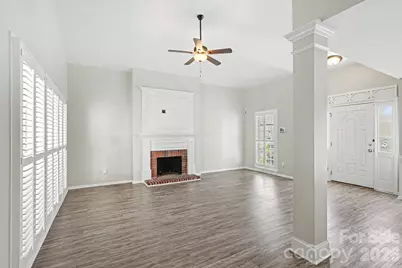 7413 Tupelo Lane, Charlotte, NC 28269 - Photo 5