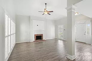 7413 Tupelo Ln, Charlotte, NC 28269 - Photo 5