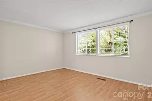 1231 Scaleybark Rd, Charlotte, NC 28209 - Photo 11