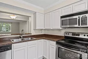 1231 Scaleybark Rd, Charlotte, NC 28209 - Photo 3