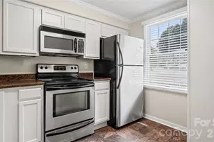 1231 Scaleybark Rd, Charlotte, NC 28209 - Photo 5