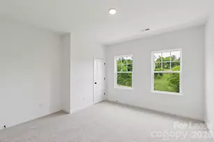 62 Walnut Springs Dr, Asheville, NC 28804 - Photo 17