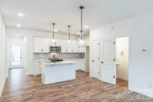 62 Walnut Springs Dr, Asheville, NC 28804 - Photo 3