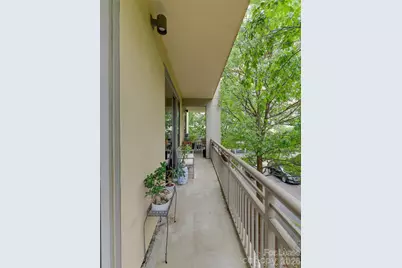 701 Royal Court #306, Charlotte, NC 28202 - Photo 31
