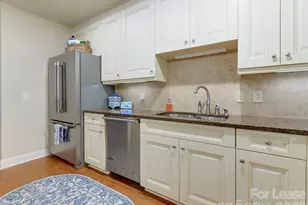 701 Royal Ct, Charlotte, NC 28202 - Photo 9