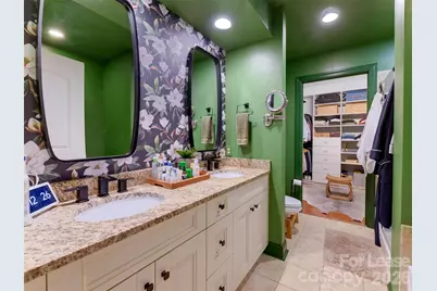 701 Royal Court #306, Charlotte, NC 28202 - Photo 23
