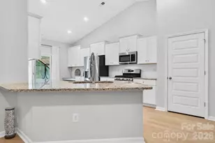 9205 Little Osprey Dr, Calabash, NC 28467 - Photo 5