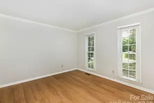 14437 Raynham Dr, Charlotte, NC 28262 - Photo 19