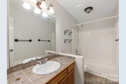 14437 Raynham Drive, Charlotte, NC 28262 - Photo 29
