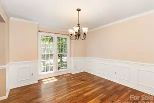 14437 Raynham Dr, Charlotte, NC 28262 - Photo 5
