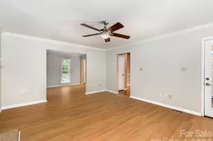 14437 Raynham Dr, Charlotte, NC 28262 - Photo 17