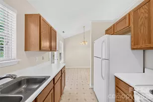 4627 Victory Ln, Charlotte, NC 28269 - Photo 21