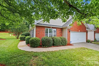 1669 Onyx Ridge, Fort Mill, SC 29708 - Photo 3