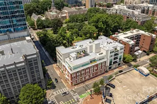 229 N Church St, Charlotte, NC 28202 - Photo 3