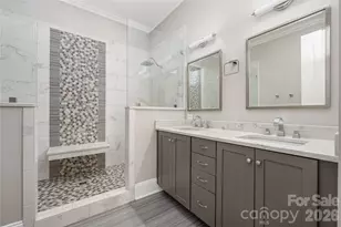 229 N Church St, Charlotte, NC 28202 - Photo 19