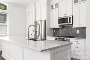 229 N Church St, Charlotte, NC 28202 - Photo 35
