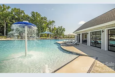 15117 Parkside Crossing Drive, Charlotte, NC 28278 - Photo 25