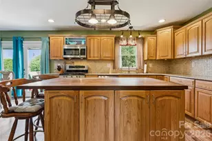730 Hummingbird Cir, Salisbury, NC 28146 - Photo 15