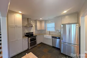 6724 Sunview Dr, Charlotte, NC 28210 - Photo 3