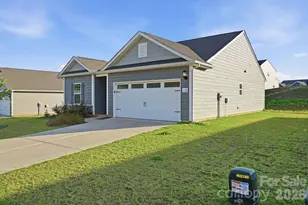 116 S Sina St, Troutman, NC 28166 - Photo 3