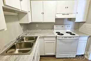 7984 Shady Oak Trail, Charlotte, NC 28210 - Photo 3