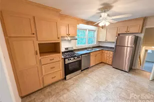 5410 Sharon Rd, Charlotte, NC 28210 - Photo 9
