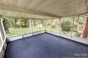 5410 Sharon Rd, Charlotte, NC 28210 - Photo 5