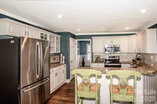 921 Argyle Ct, Statesville, NC 28677 - Photo 9