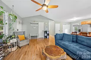 11 W Raleigh Rd, Asheville, NC 28803 - Photo 7