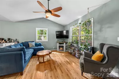 11 W Raleigh Road, Asheville, NC 28803 - Photo 5