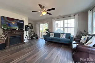 606 E Carpenter St, Dallas, NC 28034 - Photo 5