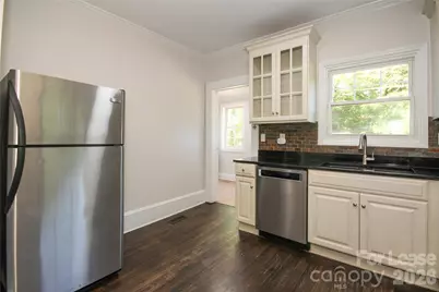 700 E 35th Street, Charlotte, NC 28205 - Photo 15