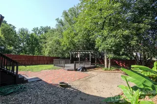 700 E 35th St, Charlotte, NC 28205 - Photo 43
