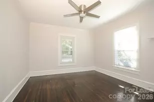 700 E 35th St, Charlotte, NC 28205 - Photo 23