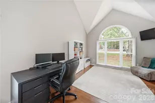 9924 Raddington Ln, Charlotte, NC 28269 - Photo 7