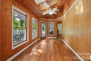 645 W Fork Creek Rd, Saluda, NC 28773 - Photo 7