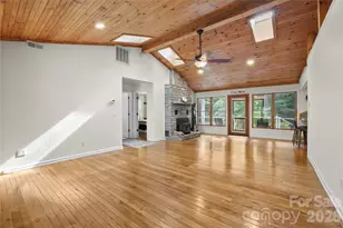 645 W Fork Creek Rd, Saluda, NC 28773 - Photo 21