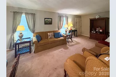 924 Thomas Street, Statesville, NC 28677 - Photo 3