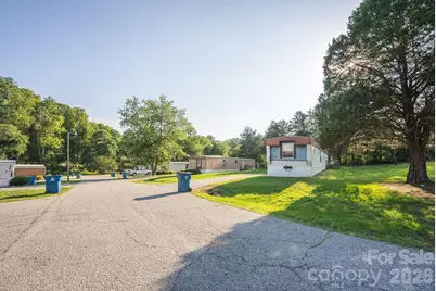 3000 Parker Court, Lenoir, NC 28645 - Photo 9