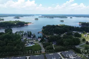 8909 Sweet Cherry Ln, Denver, NC 28037 - Photo 3