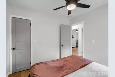14 Penelope Street, Black Mountain, NC 28711 - Photo 19