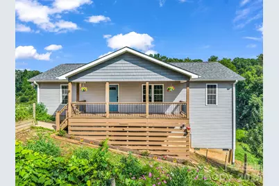18 Old Chapman Place, Leicester, NC 28748 - Photo 1