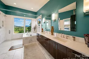 220 Riverview Dr, Asheville, NC 28806 - Photo 9