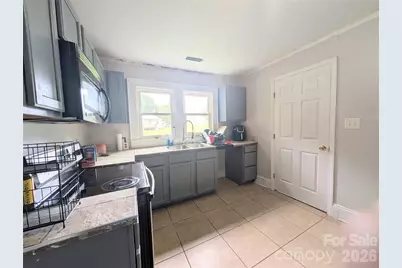 108 S Cherry Street, Cherryville, NC 28021 - Photo 7