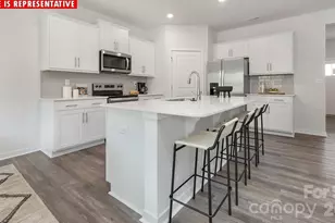 15016 Murrelet Wy, Charlotte, NC 28215 - Photo 3