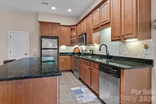 121 Creek Cove Ln, Statesville, NC 28677 - Photo 27